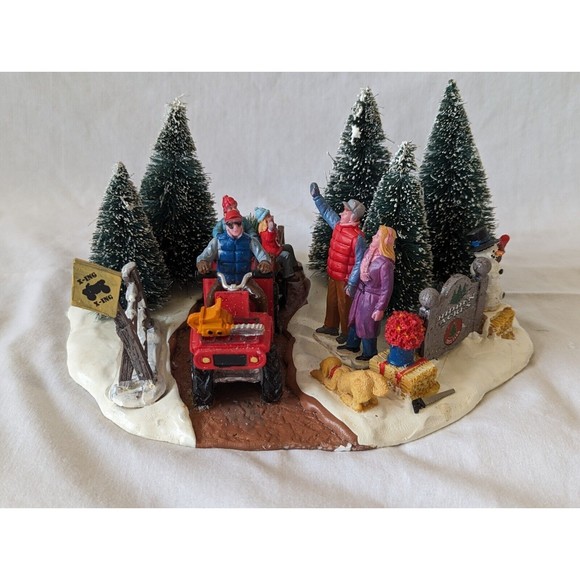 Lemax Here Comes Our Tree Farm Christmas Village Ceramic #43070 Retired 2014 - Picture 2 of 12